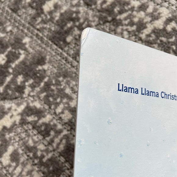 🎄2 Llama Llama Christmas board books - Picture 2 of 11
